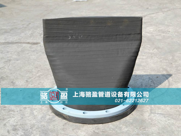 具體分析<a href=http://www.modeljc.com/ target=_blank class=infotextkey><a href=http://www.modeljc.com target=_blank class=infotextkey>法蘭式鴨嘴閥</a></a>的特點