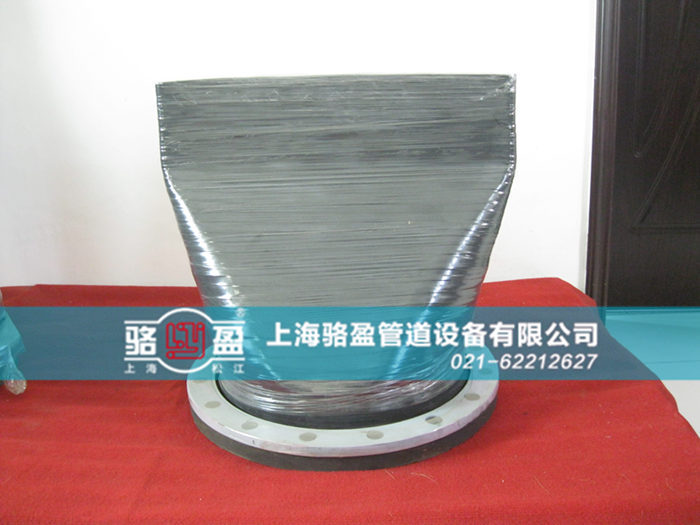 <a href=http://www.modeljc.com/ target=_blank class=infotextkey><a href=http://www.modeljc.com target=_blank class=infotextkey>法蘭式鴨嘴閥</a></a>特點(diǎn)